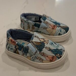 Toms Disney Princess Shoes Size 4